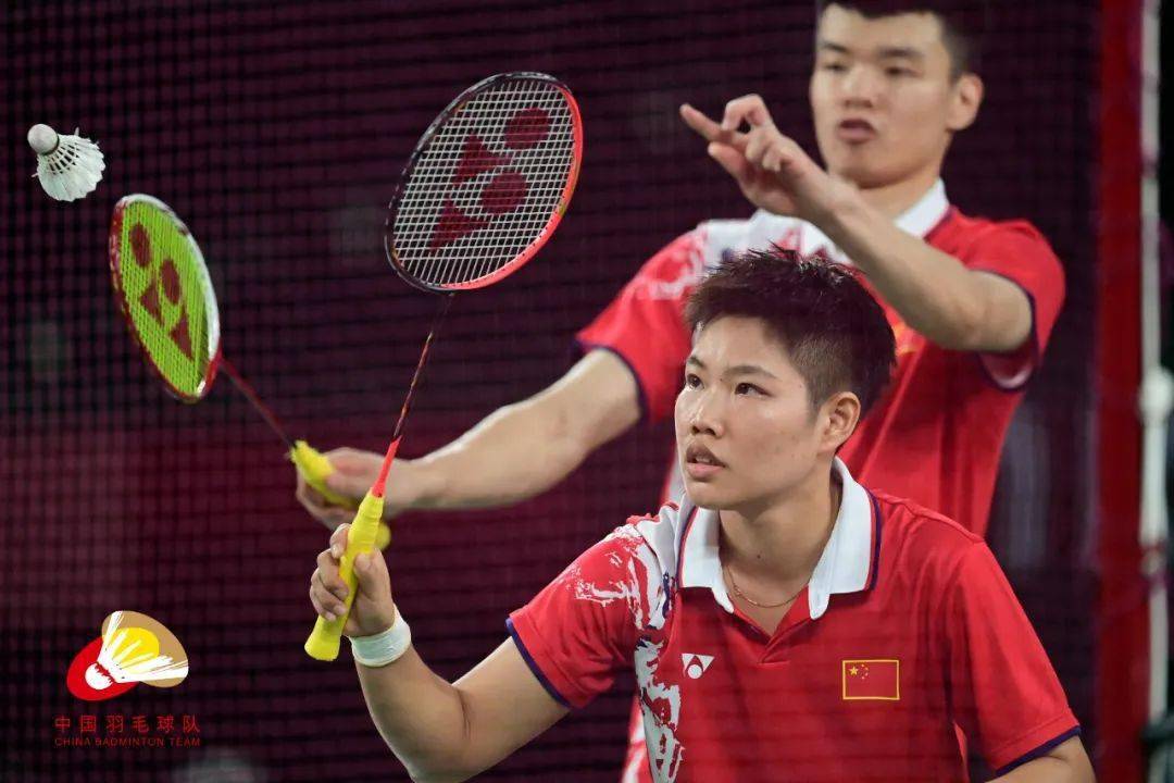 马来西亚队翻盘德国队，黄鸭组合点燃赛场的简单介绍