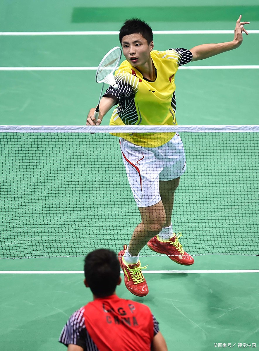 日本队碾压中国队,石宇奇状态火热 日本队碾压中国队,石宇奇状态火热
