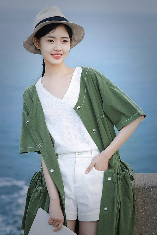 极速与硬木的双重奏，F1年度争冠焦点战与老鹰关键战突围76人的竞技启示