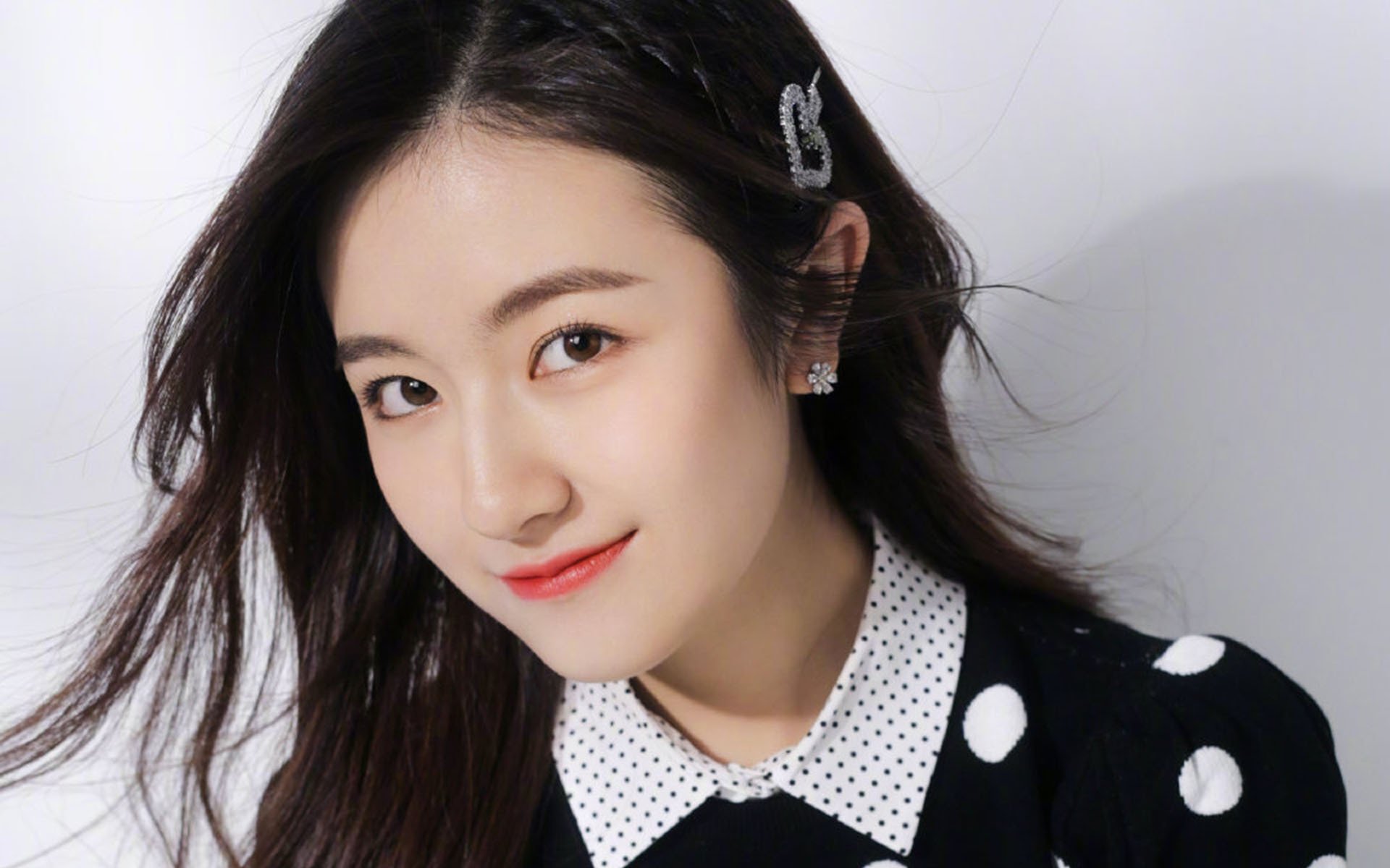 金年会电子-黄喜灿破纪录，摩洛哥锁死拉齐奥，足球世界的进攻与防守双重奏